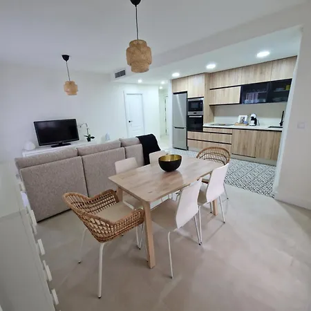 Apartment V27 *